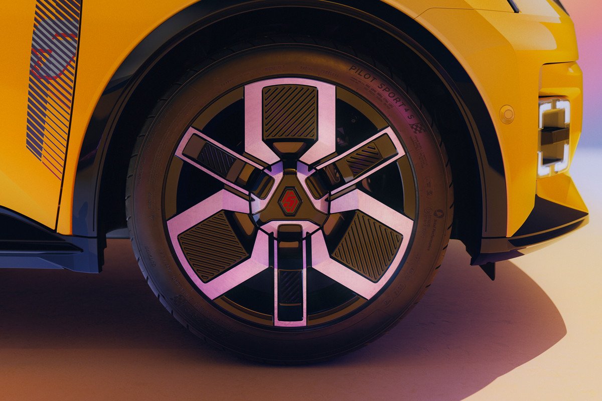 Primicia del nuevo Renault 5, la bomba entre los coches eléctricos: todos sus detalles