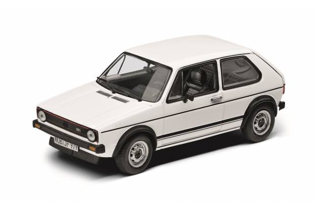 El Golf GTI celebra su 40 aniversario en el circuito del Jarama