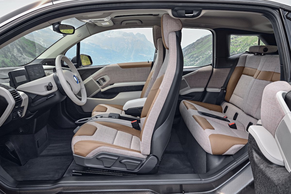 Nuevo BMW i3 2018 mejorado y nuevo BMW i3s deportivo