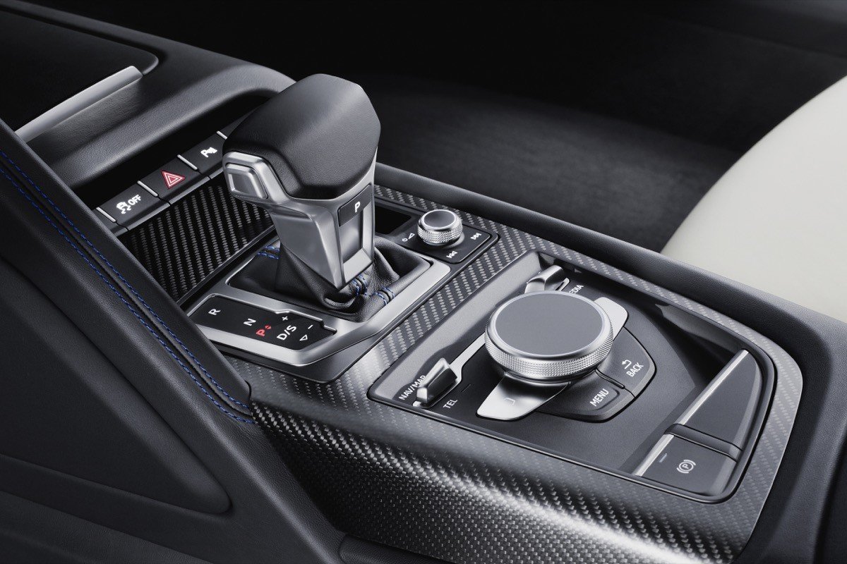 Nuevo Audi R8 2015: más ligero, más potente, más rápido... y también eléctrico