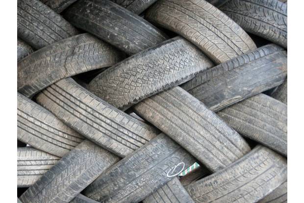 Neumáticos de oferta, ¿son de fiar?