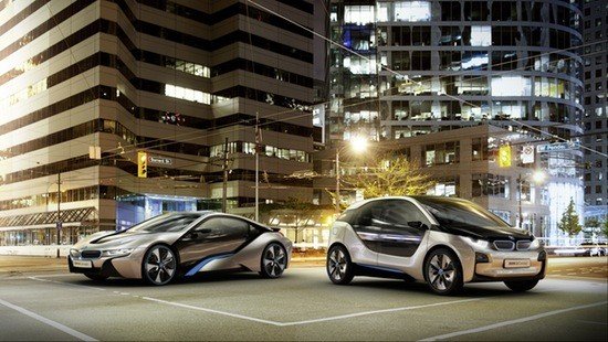 BMW ha creado la gama BMW i para lanzar los prototipos y futuros vehículos eléctricos e híbridos.