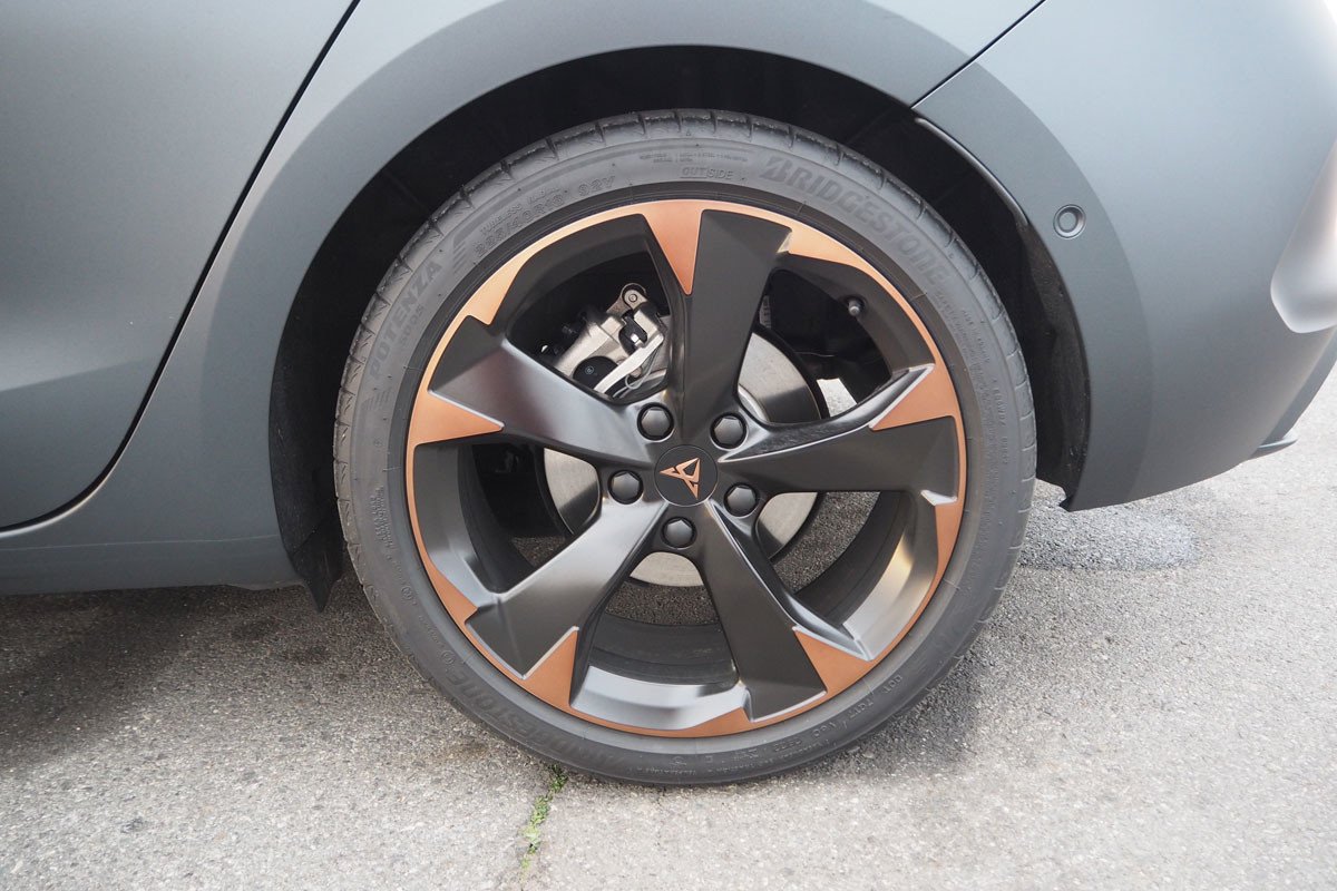 Prueba y opinión del CUPRA León eTSI 150: el híbrido con el precio más contenido
