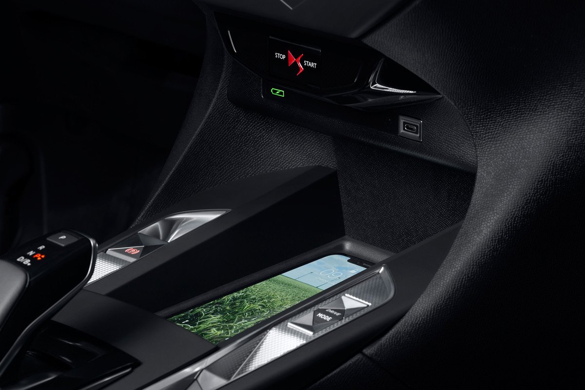 Nuevo DS 3: pequeño cambio de imagen, más tecnología y una versión eléctrica mejorada