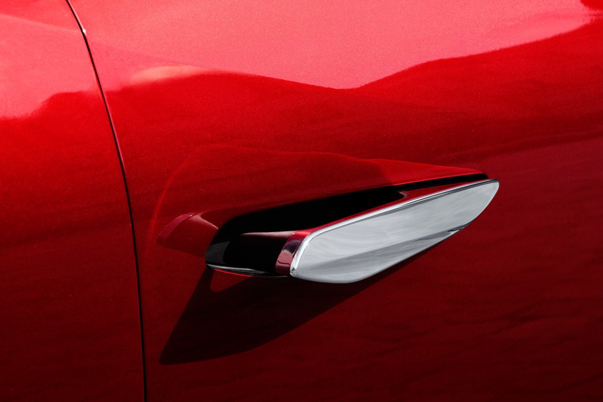 Nuevo DS 3: pequeño cambio de imagen, más tecnología y una versión eléctrica mejorada