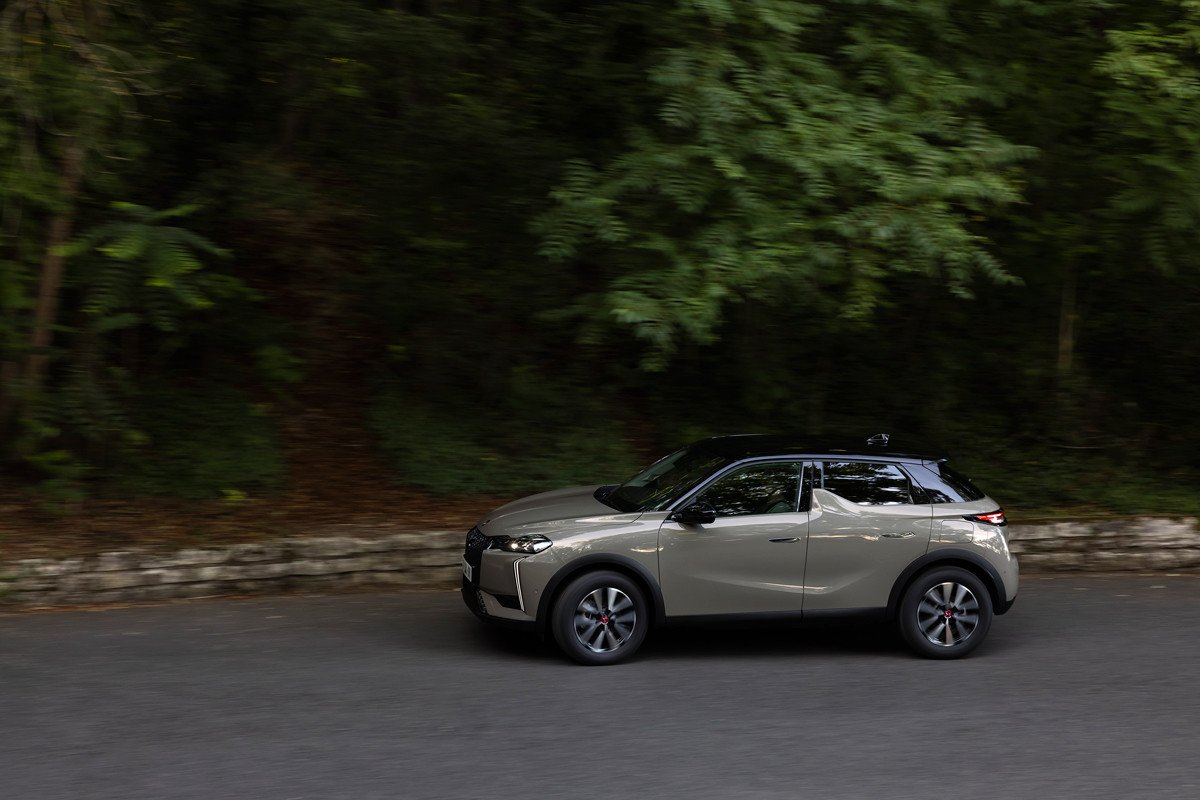 Nuevo DS 3: pequeño cambio de imagen, más tecnología y una versión eléctrica mejorada