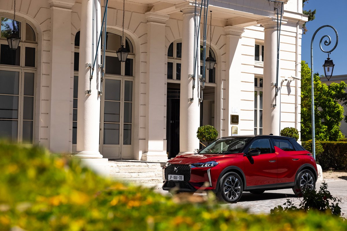Nuevo DS 3: pequeño cambio de imagen, más tecnología y una versión eléctrica mejorada