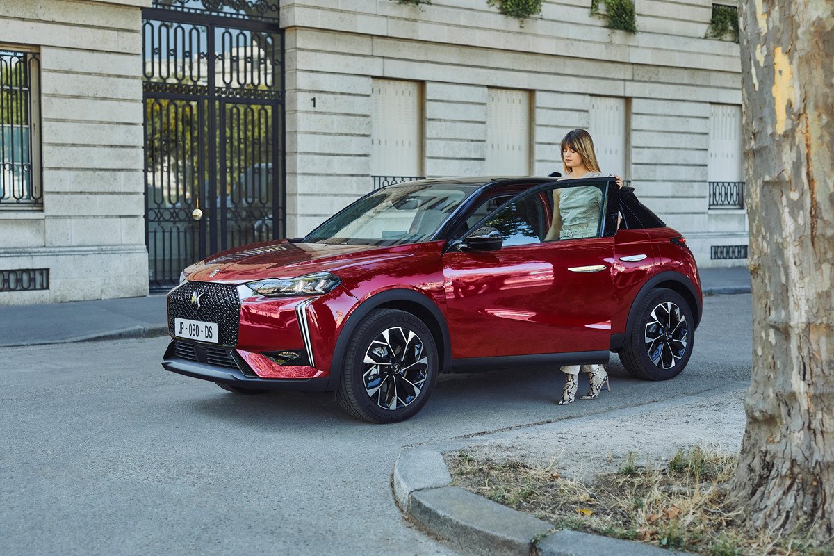 Nuevo DS 3: pequeño cambio de imagen, más tecnología y una versión eléctrica mejorada