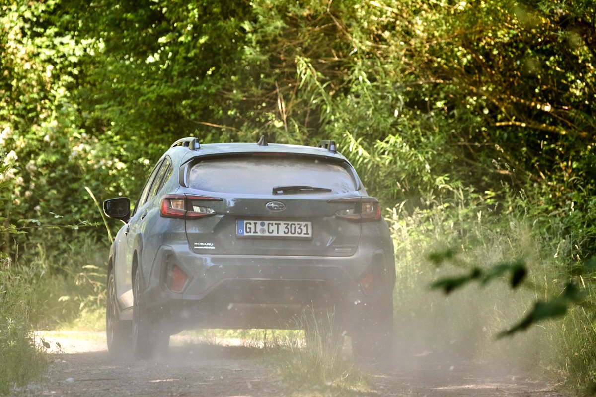 Prueba del Subaru Crosstrek: tracción total, 150CV, desde 220 €/mes y mejor que el XV