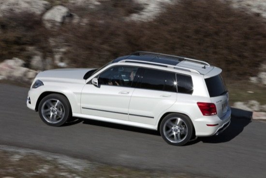 Mercedes GLK 2012, mejoras de diseño para el SUV mediano