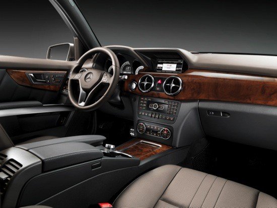 Mercedes GLK 2012, mejoras de diseño para el SUV mediano