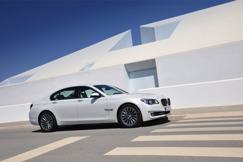Nuevos coches: BMW Serie 7, nuevos motores y equipamientos