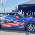 Mini John Cooper Experience: karts, coches de carreras y circuito que desafía la gravedad