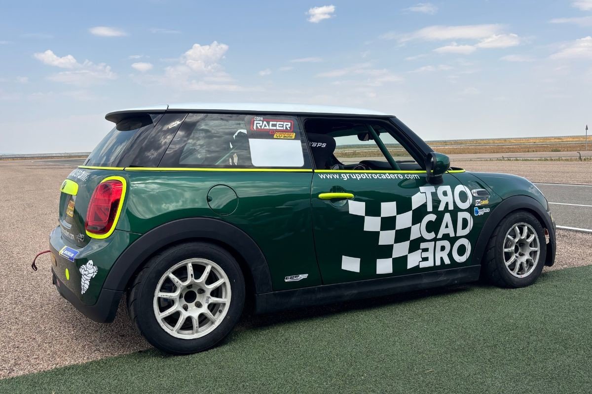 Mini John Cooper Experience