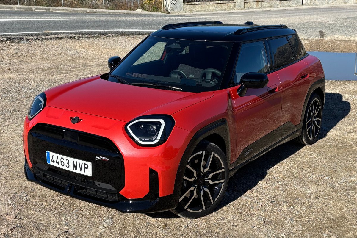 Mini John Cooper Experience