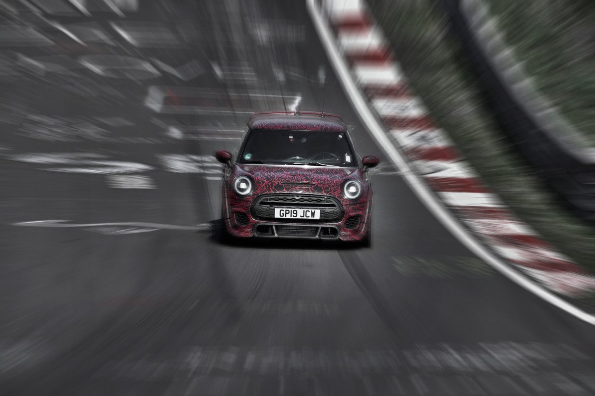 Primeras imágenes completas y vídeo del Mini John Cooper Works GP