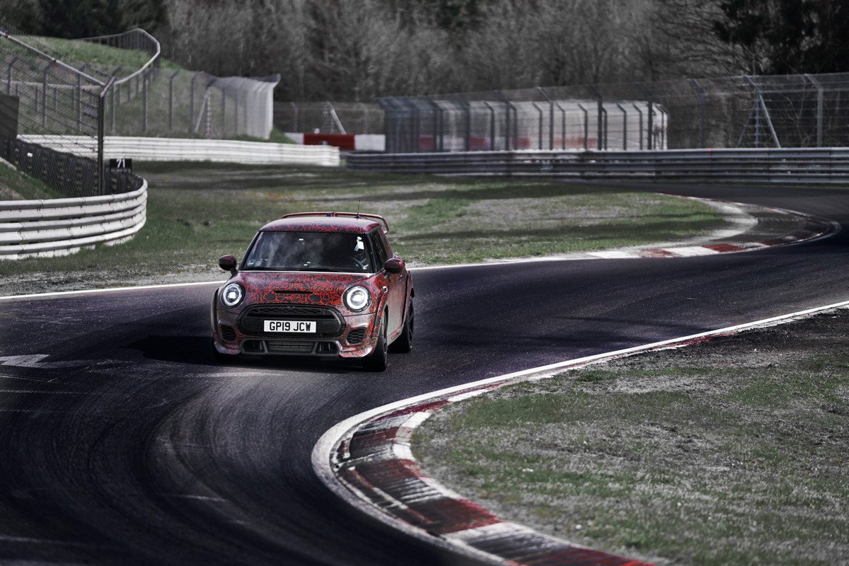 Primeras imágenes completas y vídeo del Mini John Cooper Works GP