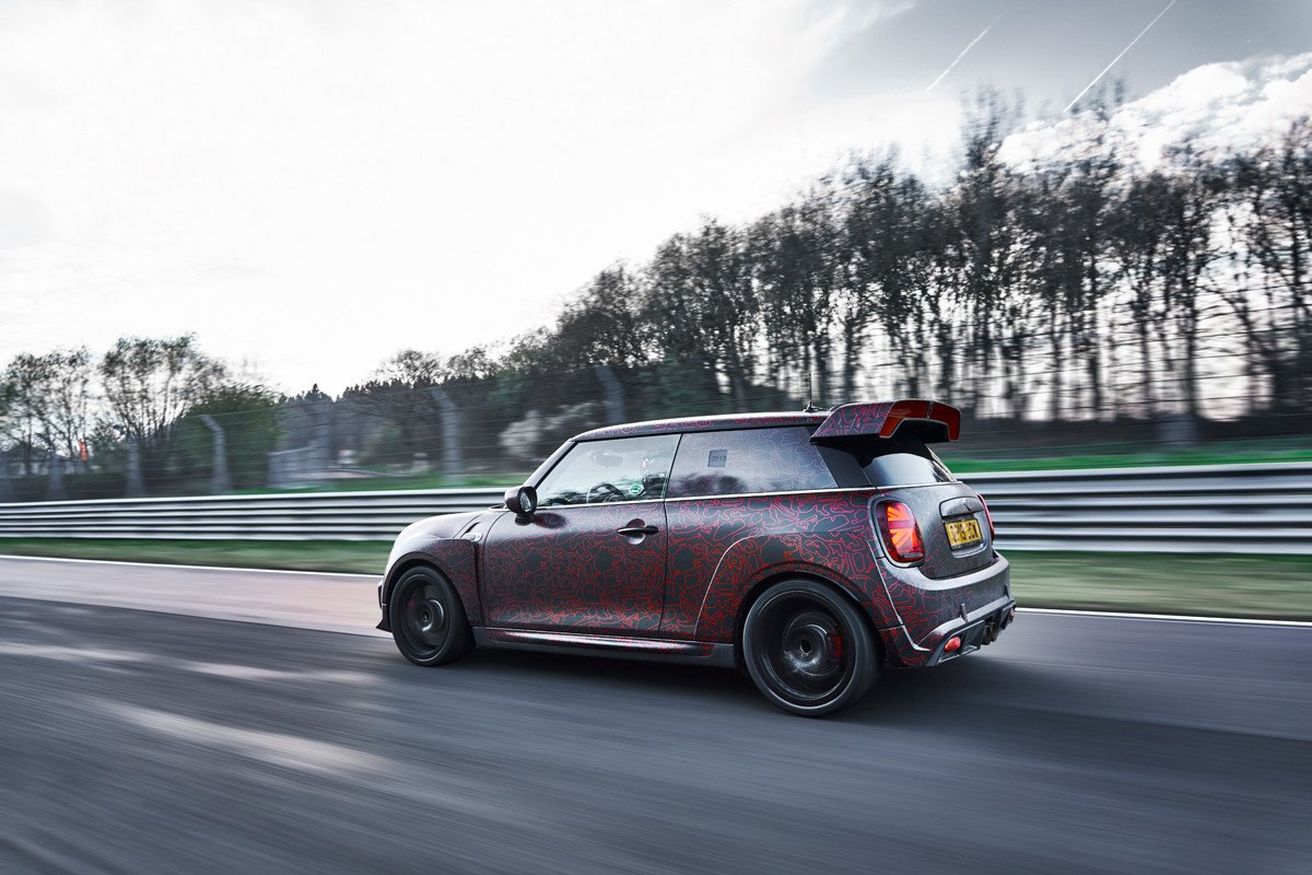 Primeras imágenes completas y vídeo del Mini John Cooper Works GP