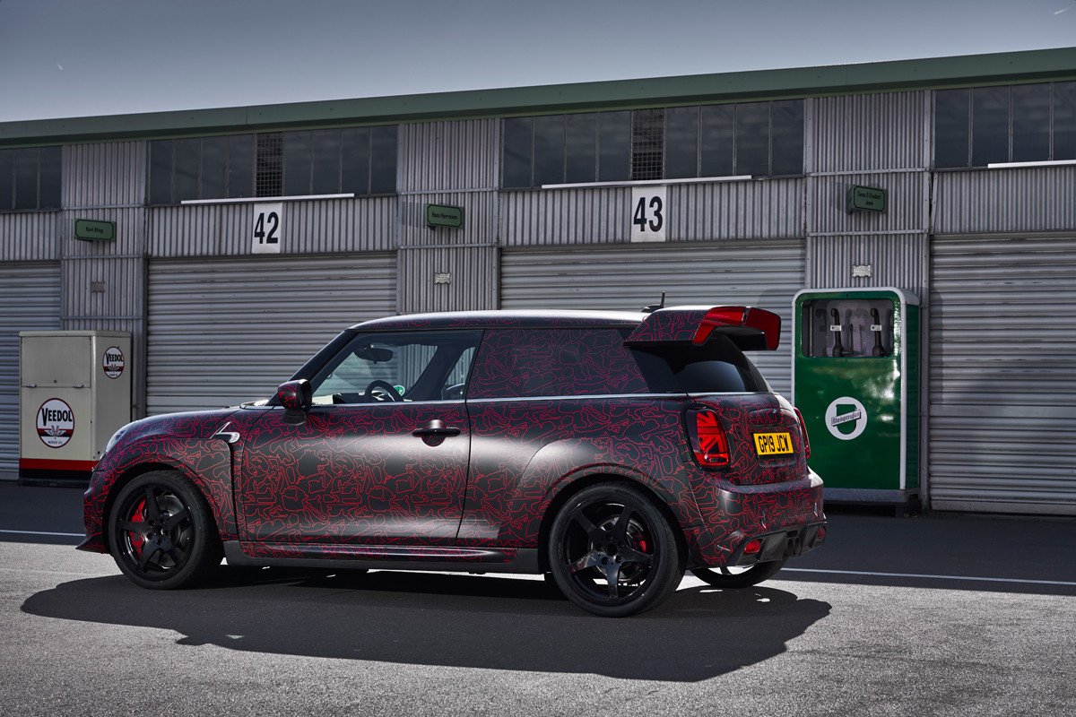 Primeras imágenes completas y vídeo del Mini John Cooper Works GP