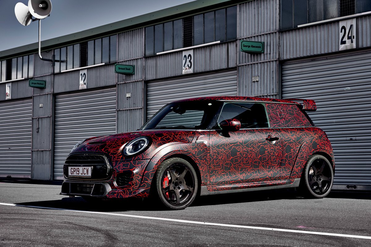 Primeras imágenes completas y vídeo del Mini John Cooper Works GP