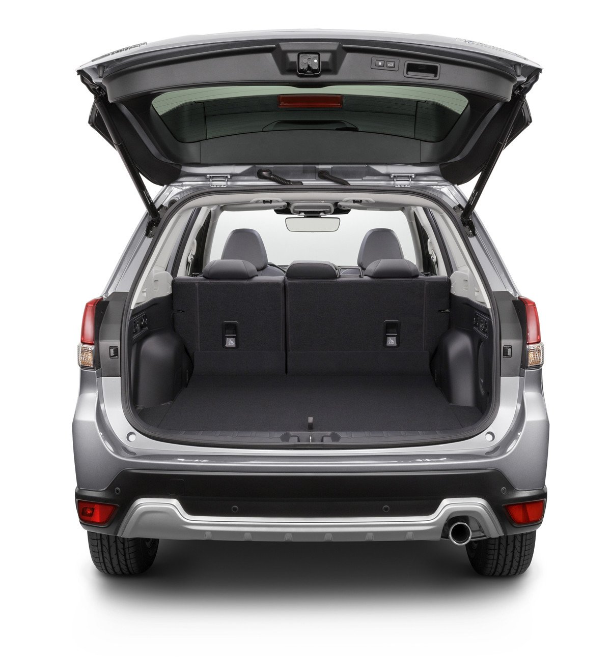 Prueba nuevo Subaru Forester: pequeños cambios, mucho 4x4 y motor híbrido