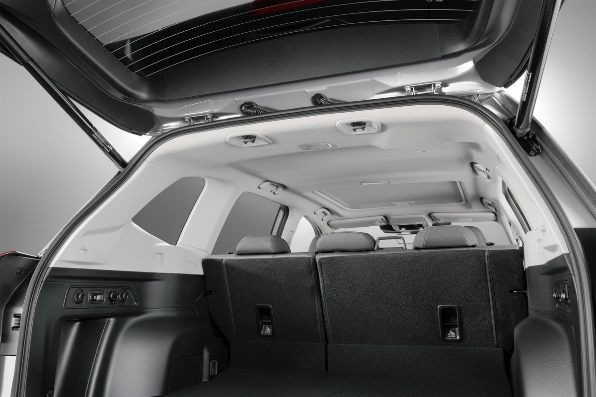 Prueba nuevo Subaru Forester: pequeños cambios, mucho 4x4 y motor híbrido