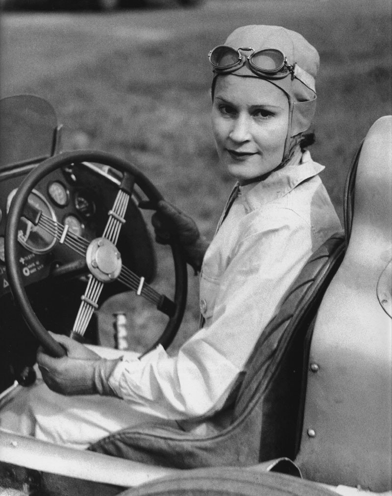 Las diez mujeres piloto que han hecho historia 