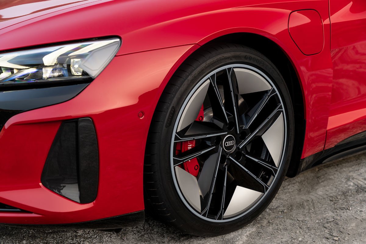 Prueba Audi e-tron GT y RS e-tron GT: gama, motores y precio