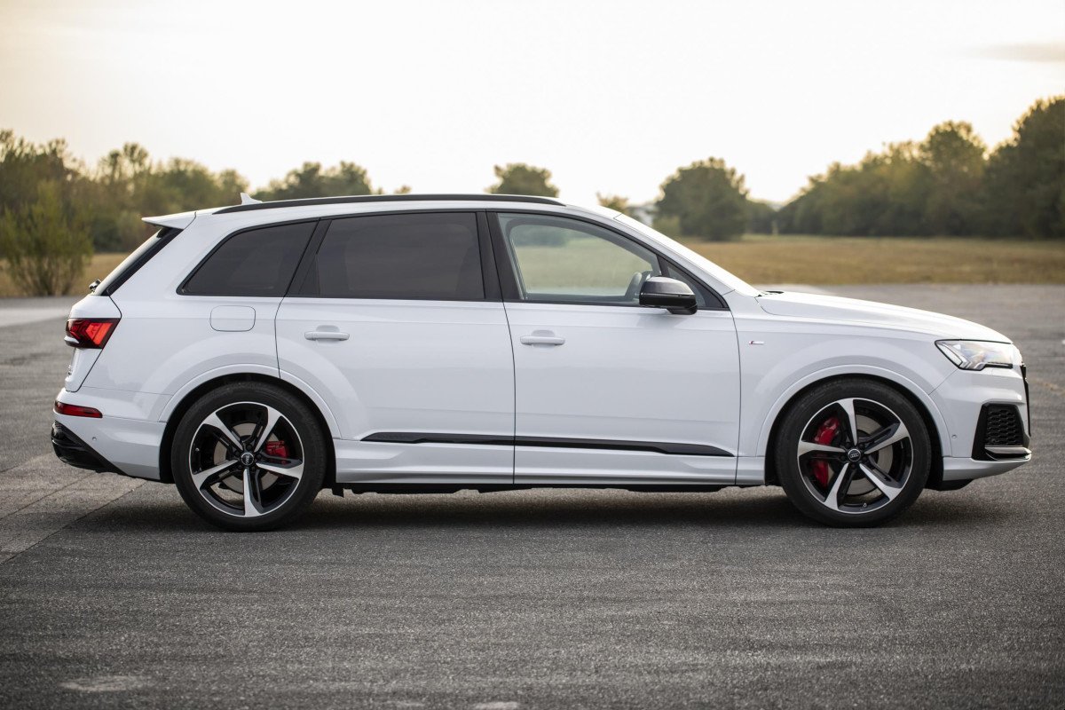 Audi Q7 TFSIe quattro: potente, eficiente... y enchufable