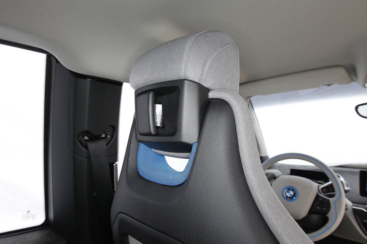 Prueba 10: BMW i3, el primer coche cien por cien eléctrico de BMW