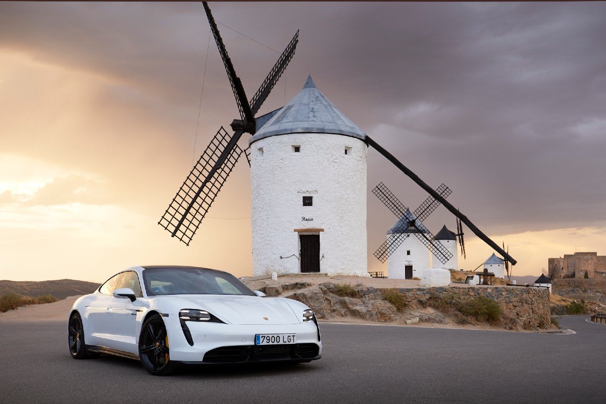 Prueba Porsche Taycan: 100% eléctrico, 100% deportivo