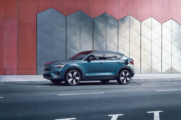 Volvo actualiza el XC40 Recharge y lanza un nuevo motor para el C40