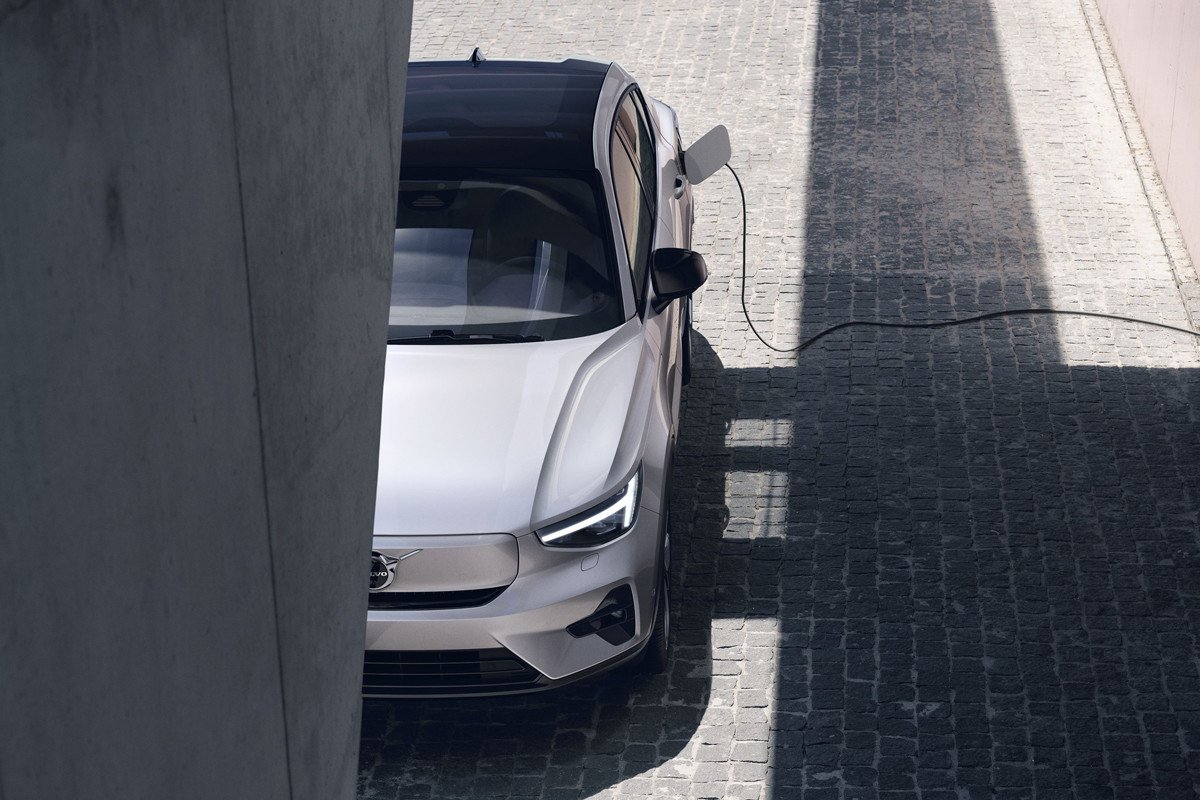Volvo actualiza el XC40 Recharge y lanza un nuevo motor para el C40