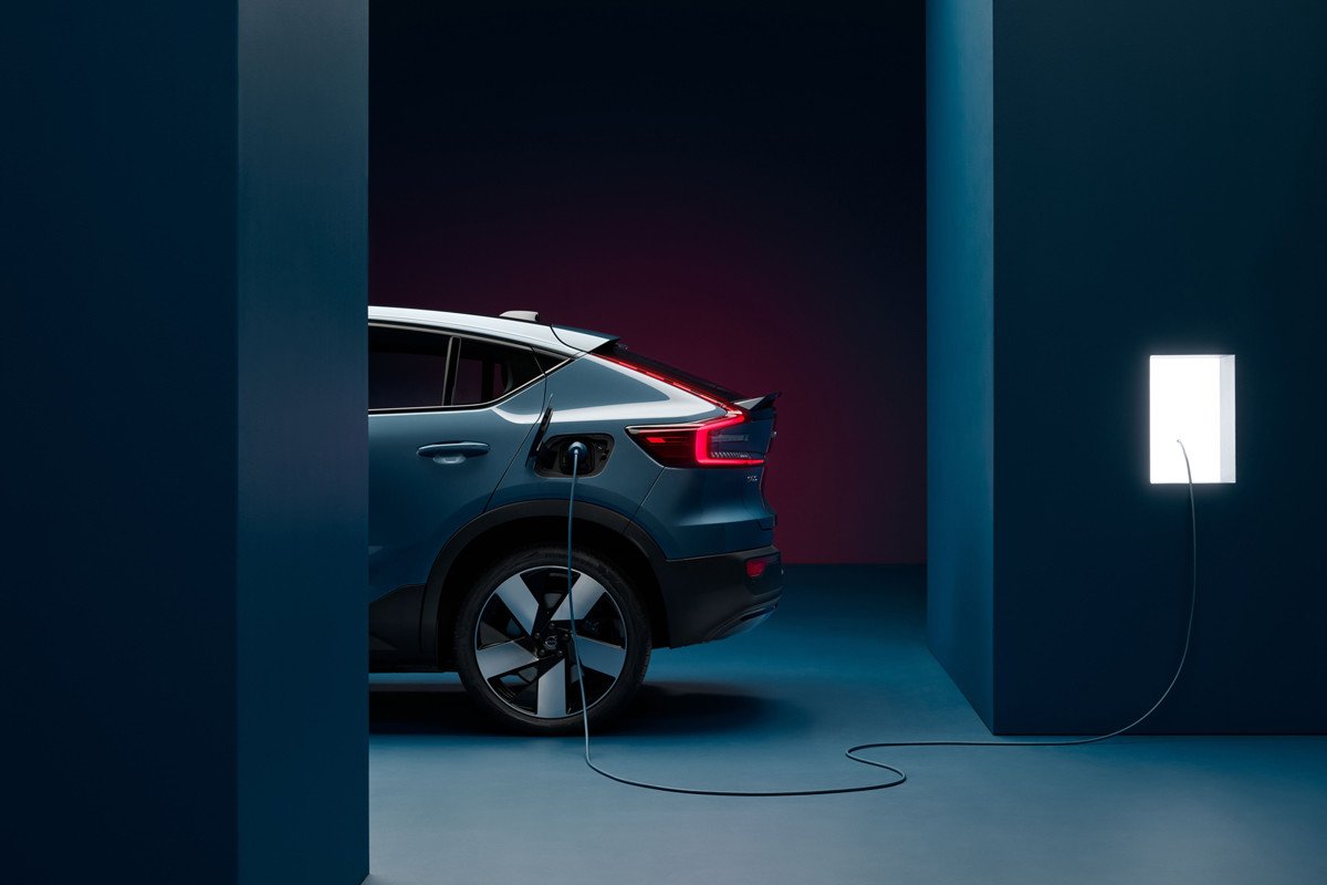 Volvo actualiza el XC40 Recharge y lanza un nuevo motor para el C40