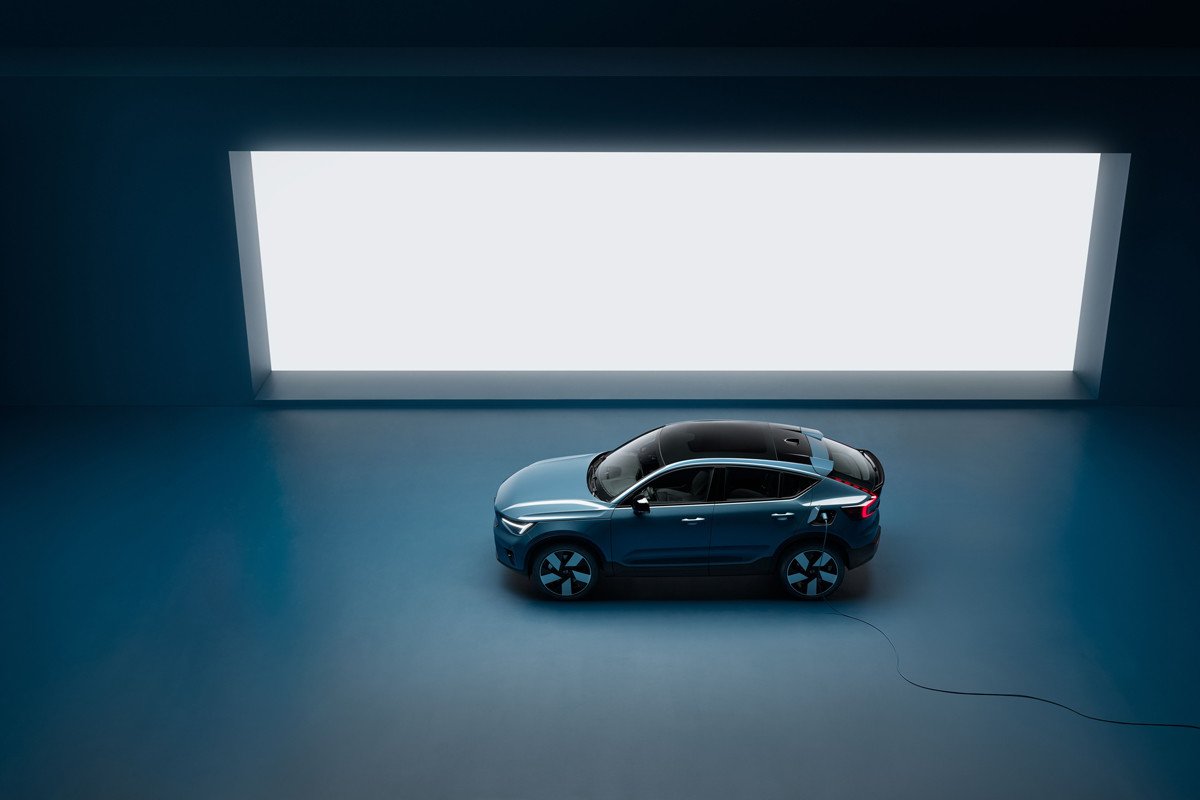 Volvo actualiza el XC40 Recharge y lanza un nuevo motor para el C40