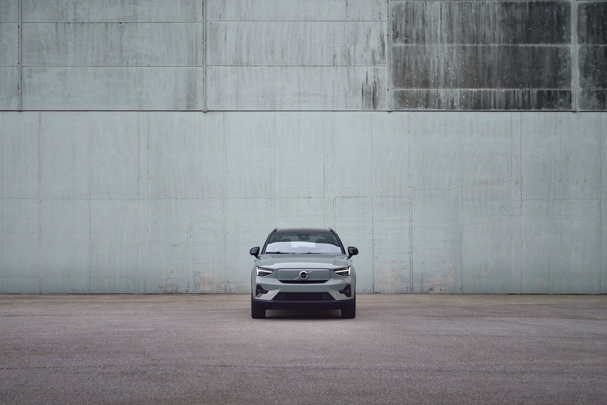 Volvo actualiza el XC40 Recharge y lanza un nuevo motor para el C40