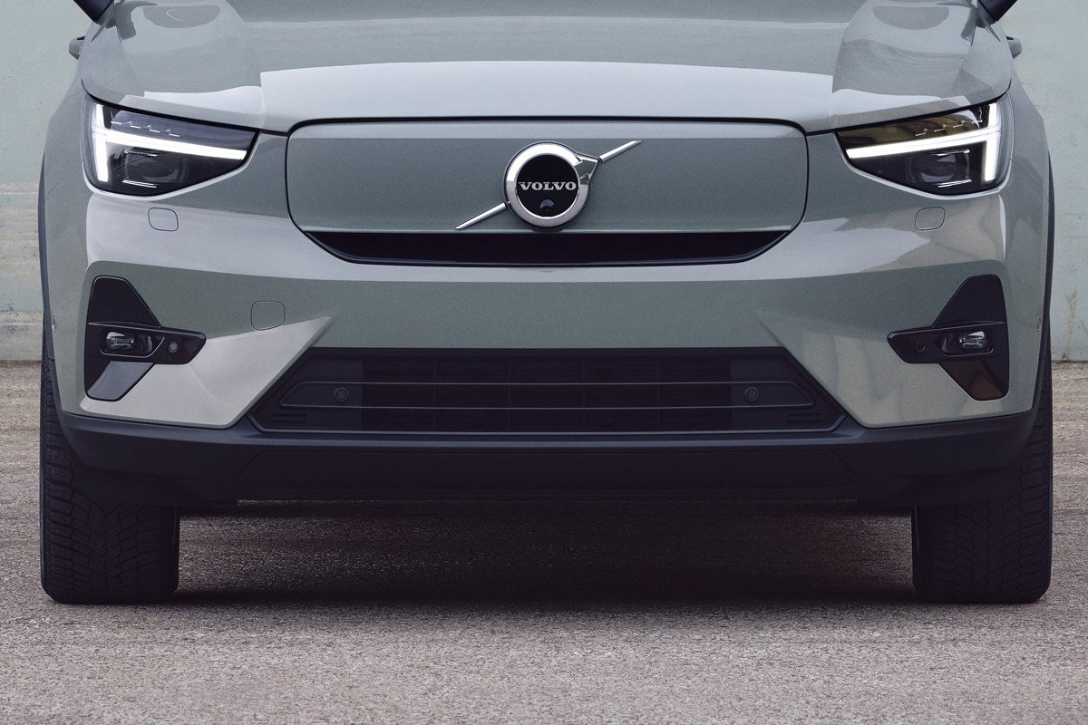 Volvo actualiza el XC40 Recharge y lanza un nuevo motor para el C40
