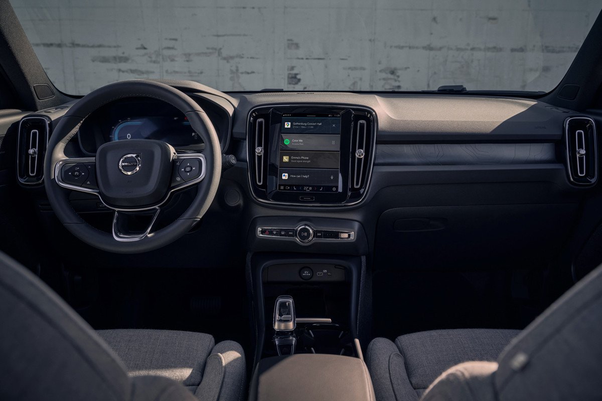 Volvo actualiza el XC40 Recharge y lanza un nuevo motor para el C40