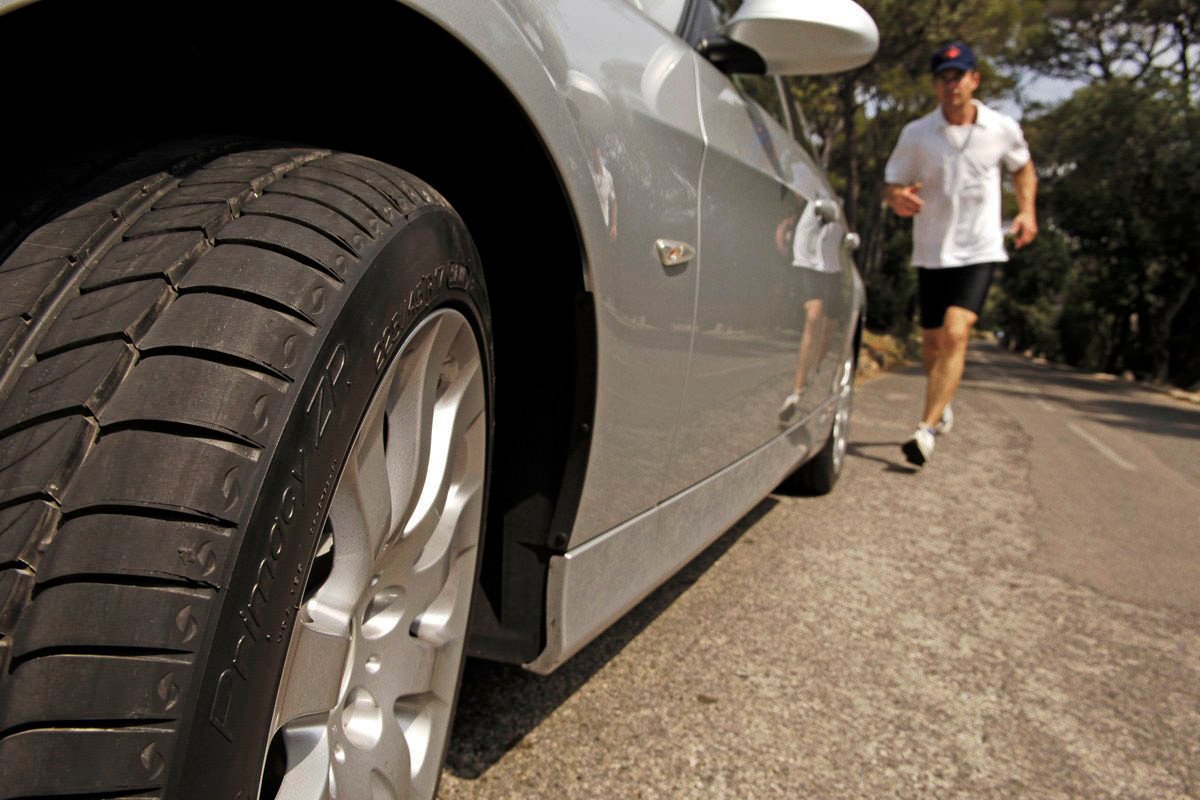 Lista con cosas obligatorias y recomendables si vas a viajar en coche