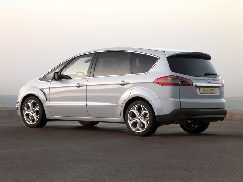 S-Max y Galaxy 2010:  Ford renueva sus monovolúmenes grandes