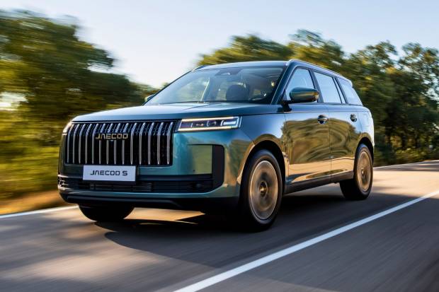 Probamos el nuevo JAECOO 5: SUV compacto que conquista la naturaleza, la ciudad