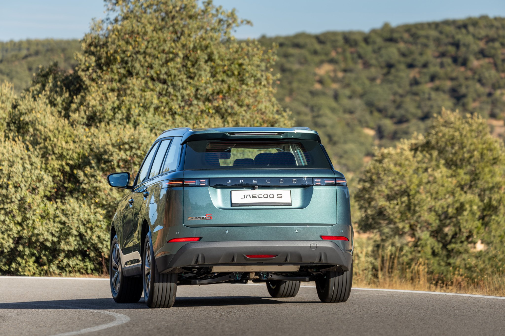 Probamos el nuevo JAECOO 5: SUV compacto que conquista la naturaleza, la ciudad