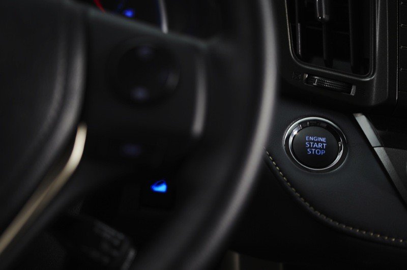 Fotos y vídeo del nuevo Toyota RAV4