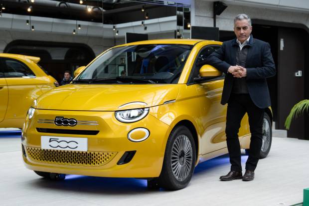 Fiat apuesta de nuevo por los coches de combustión para 2026