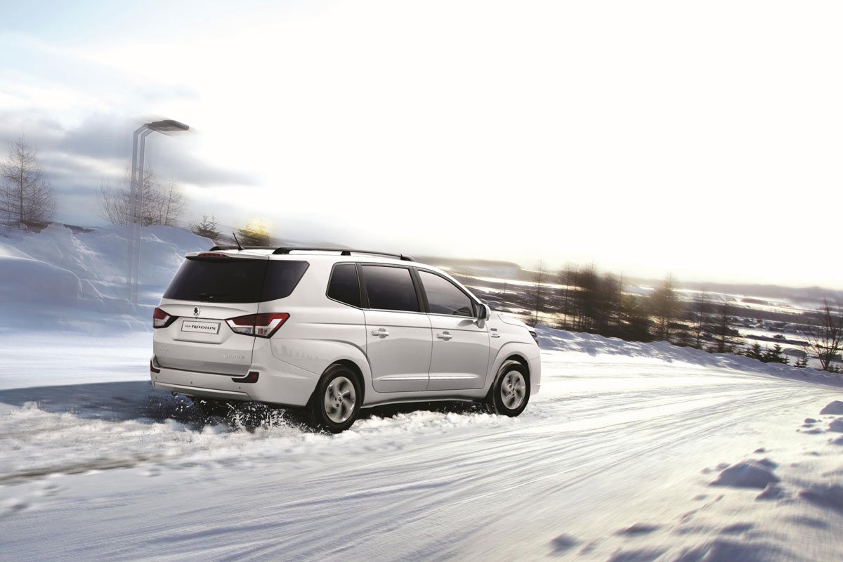 Cambio en el frontal para el nuevo Ssangyong Rodius