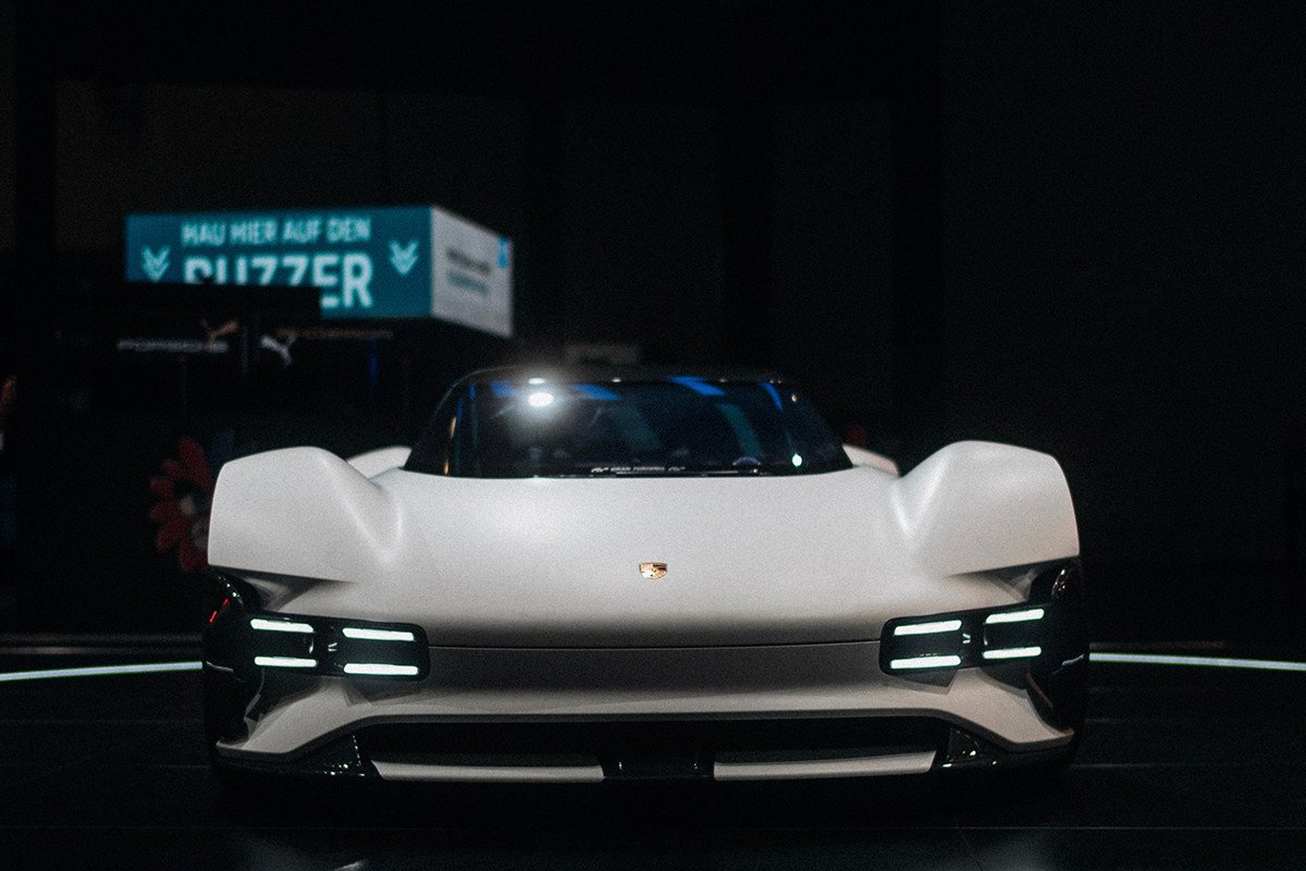 El Porsche Vision Gran Turismo se ha presentado en la Gamescon