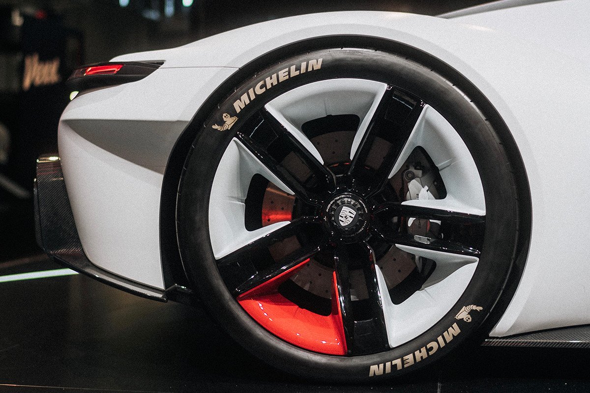 El Porsche Vision Gran Turismo se ha presentado en la Gamescon