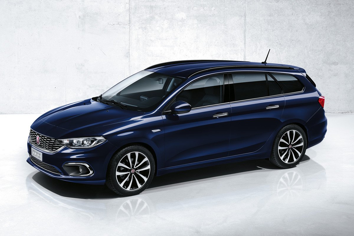 La familia Fiat Tipo crece con el cinco puertas y el familiar