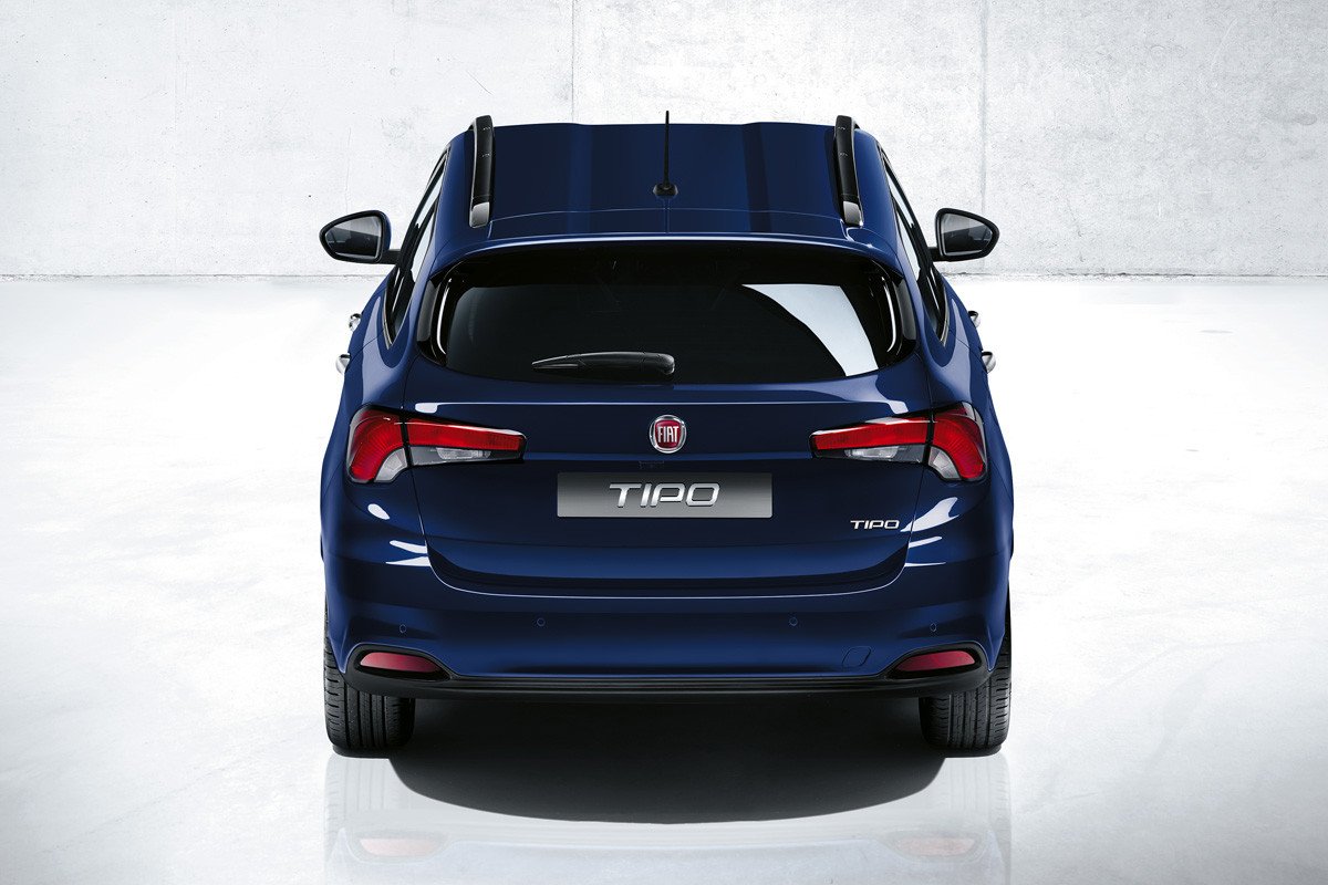 La familia Fiat Tipo crece con el cinco puertas y el familiar