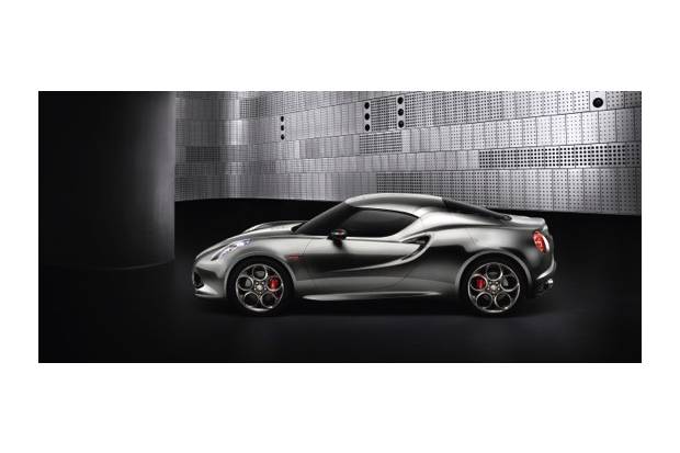 Alfa Romeo 4C Concept,  el “anti-Porsche” de Alfa, en Frankfurt.